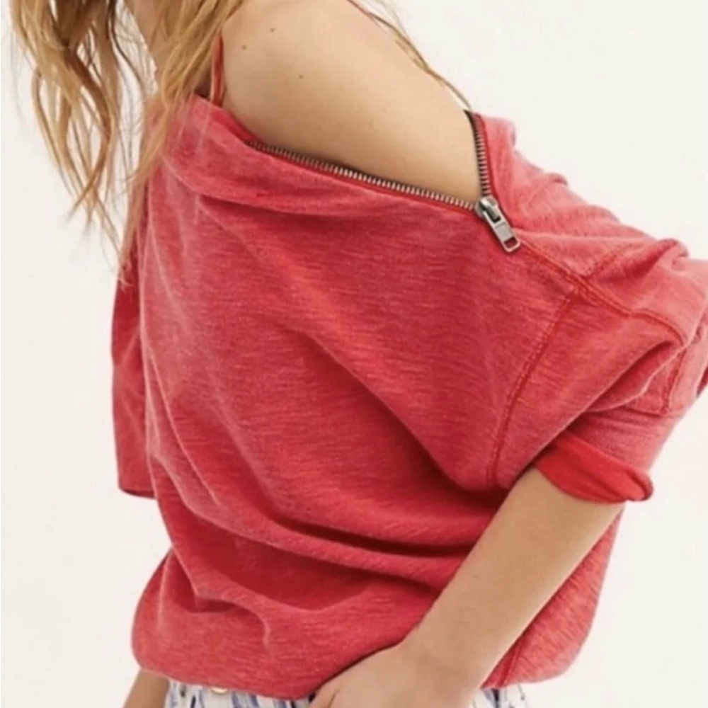 We the Free shoulder zipper thermal red top, small